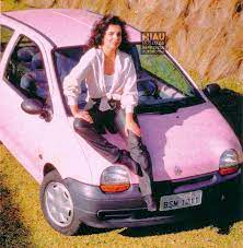 Carro da Sula Miranda, sonho de infância de Vanessa Stefanelli